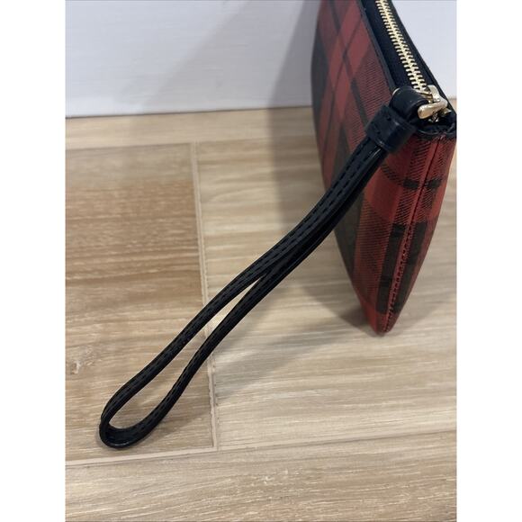 Coach Corner Zip Wristlet In Signature Canvas With Field Red Plaid Print New - Picture 7 of 13